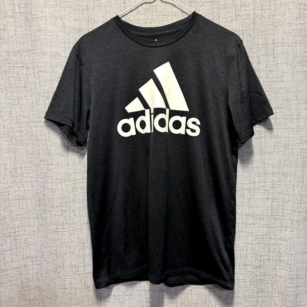 아디다스 로고 기능성 반팔 티셔츠 블랙 