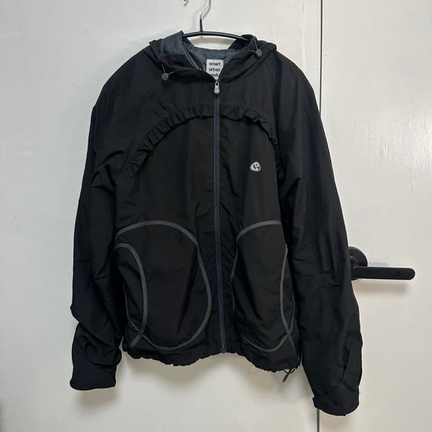 suu coyseio 바람막이 자켓