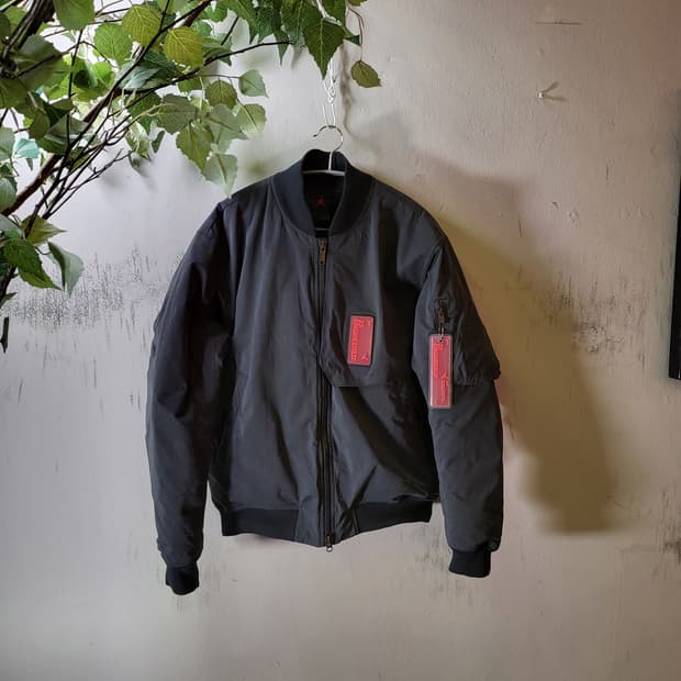 나이키 플리스 조던 23 엔지니어드 MA-1 다운 자켓 (M)