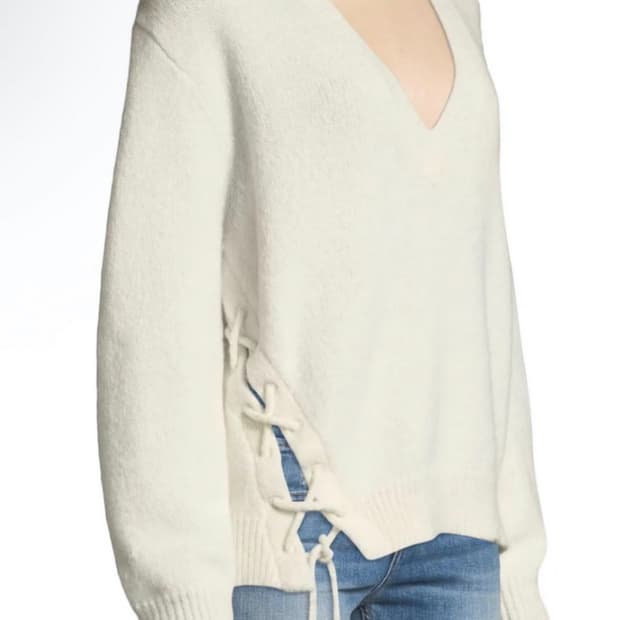 IRO 새상품 컨디션 Mylo 아이보리 레이스업 니트 S(55,66사이즈