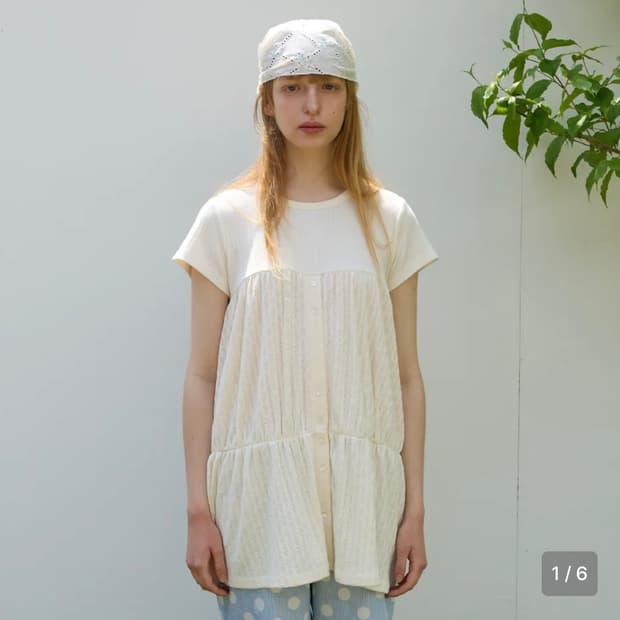 펀프롬펀 쉬어리 티어드 탑 크림