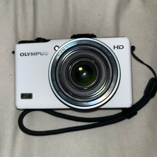 작례O) 올림푸스 xz-1