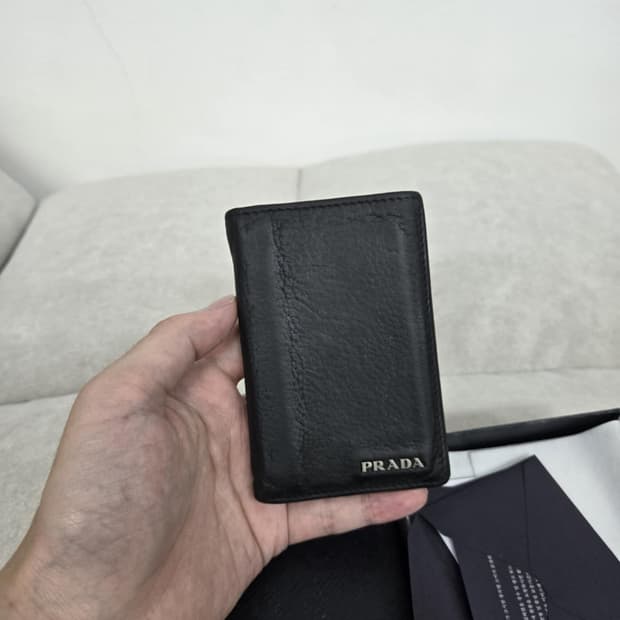 [보증서 상태A급]프라다 오거나이저