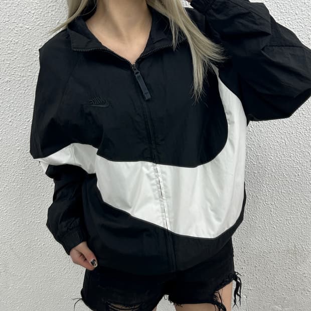 나이키 빅스우시 윈드브레이커 바람막이 L
