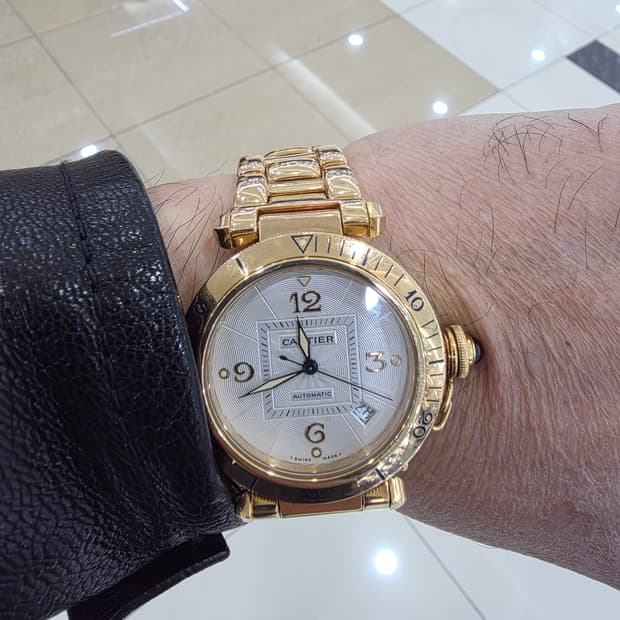 까르띠에 파샤 금통 시계 정품
