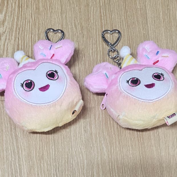 정품)트와이스스페셜인형 키링 2개 일괄 판매합니다 새상품미개봉