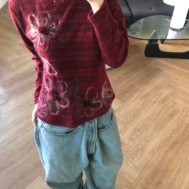 vintage pearl pom pom pattern top