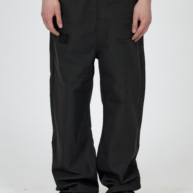 MPa COVERED FLY PANTS