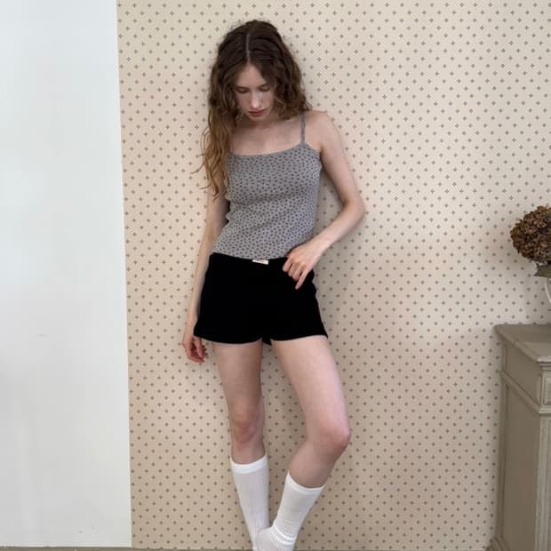 Dearsis 디어시스 Waffle Micro Shorts (Black)