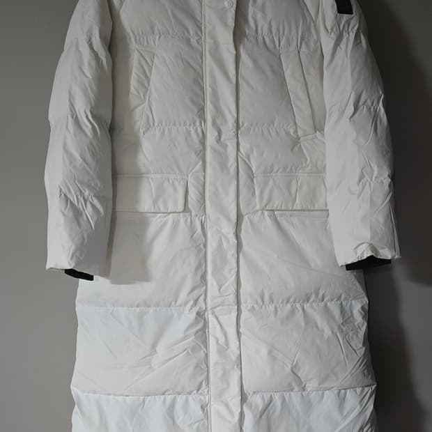 코오롱스포츠 여자 다운 롱패딩.
싸이즈 85
