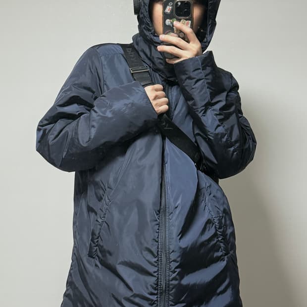 (정품) 프라다 나일론 점퍼 네이비 52size