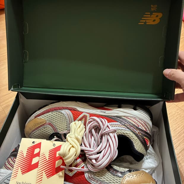 에임레온도르x뉴발란스 860V2 레드 275