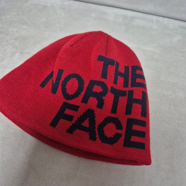 노스페이스 비니 레드(남여공용)