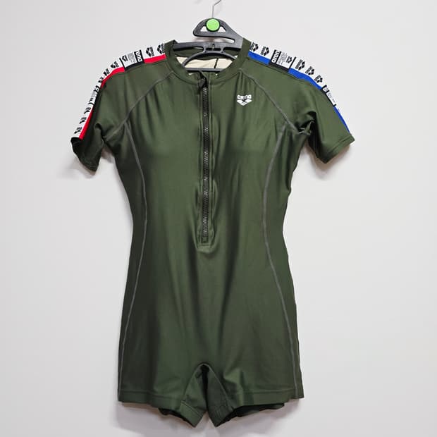 아레나 반신 수영복 올리브색 여성