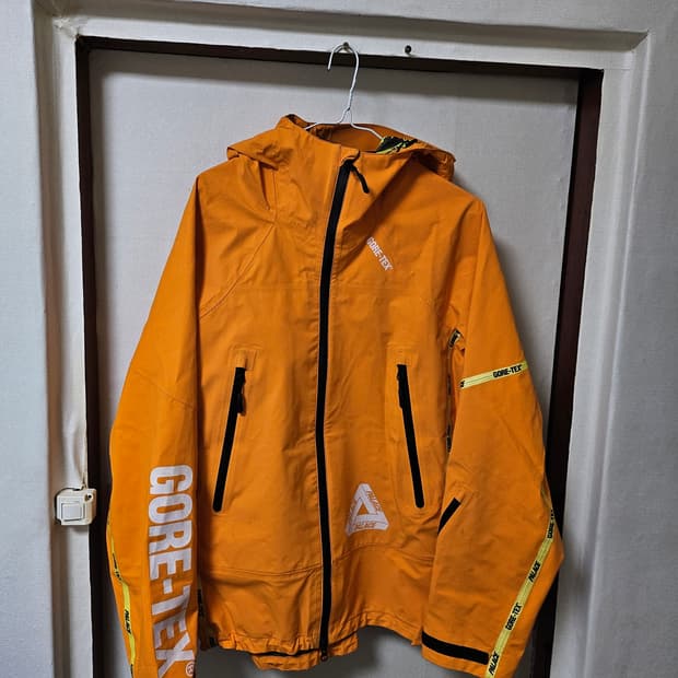 팔라스 고아텍스 오렌지 자켓M(95-100)