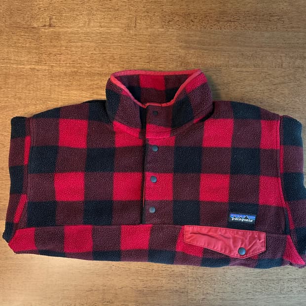 파타고니아 신칠라 레드체크패턴