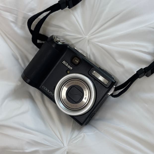 니콘 coolpix P5000