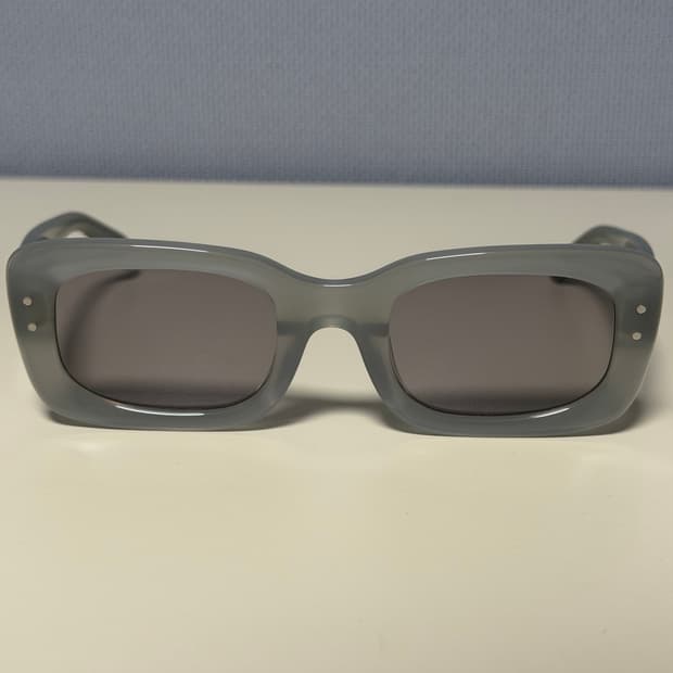 아모멘토x오르오르 선글라스