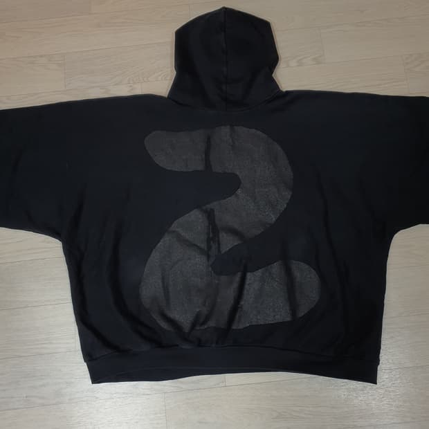 돈다2 촛불 후디 샘플 이지 갭 발렌시아가 도브