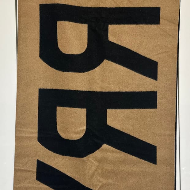 버버리 로고 캐시미어 블랭킷 머플러 남여공용