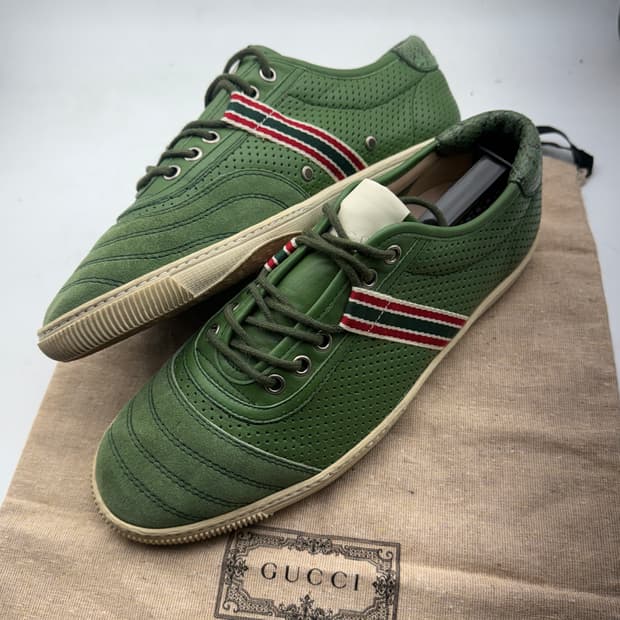 정품)구찌 스니커즈 260