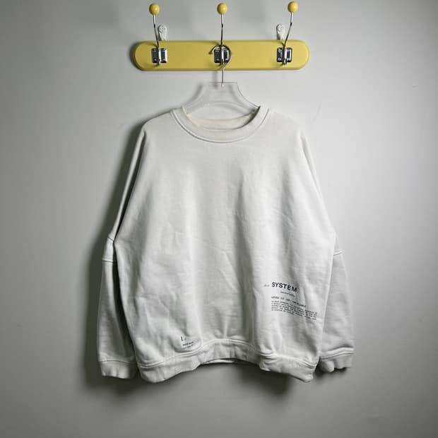 System 시스템 화이트 오버핏 맨투맨 105