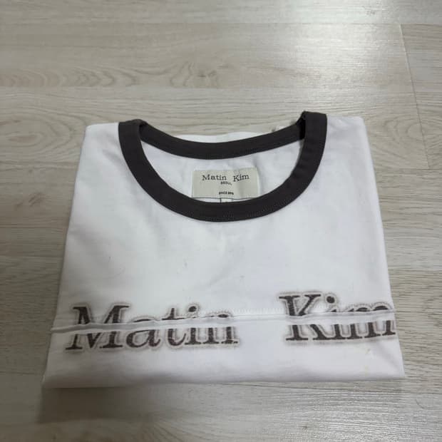 마뗑킴 커티드 로고 링거 크롭 탑 화이트 (W)