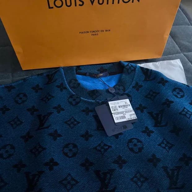 루이비통 남성 맨투맨 25 s/s XL