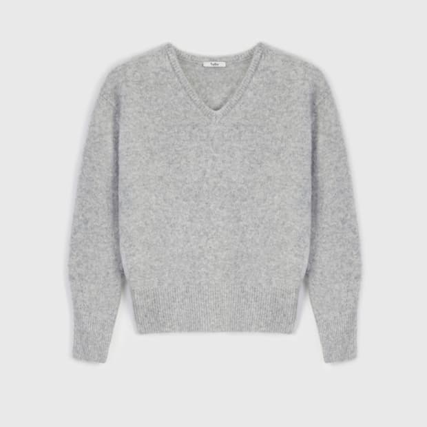 타일레 브이넥 클라우드 그레이2사이즈 구합니다!