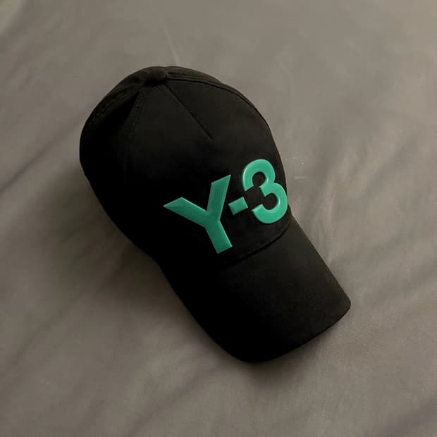 Y-3 검녹 볼캡