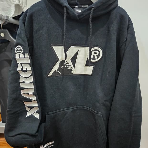 XLARGE 뉴에라 콜라보 후드티(남성/블랙/2XL)