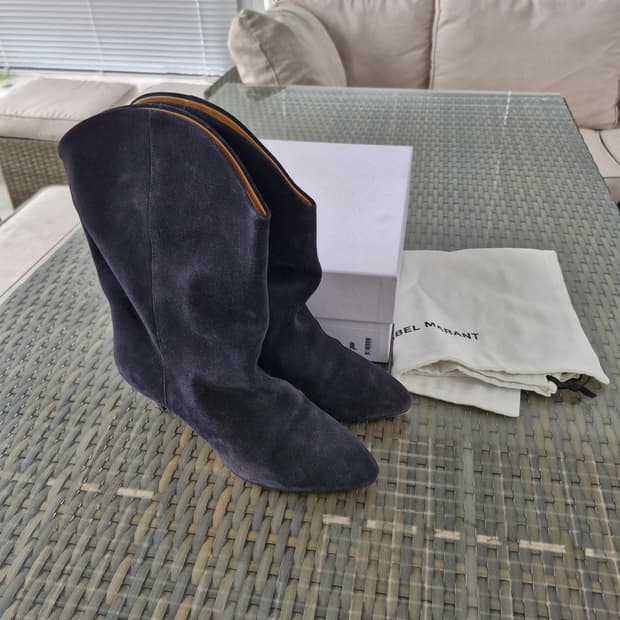 이자벨 마랑 데르니부츠