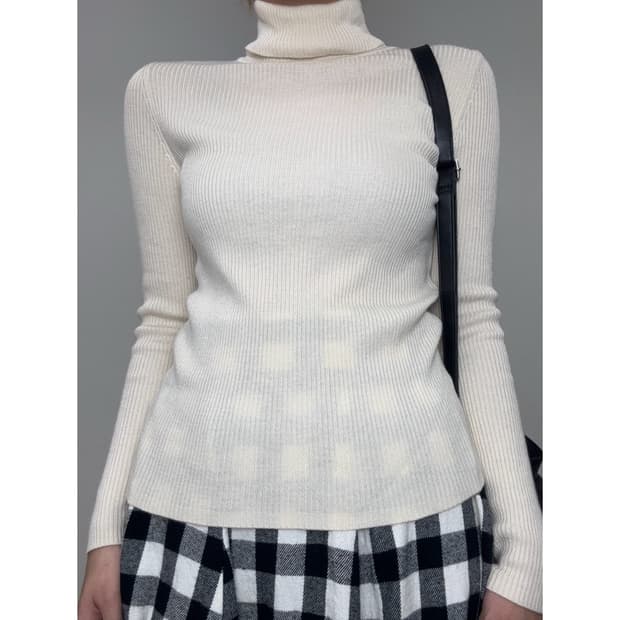 빈티지 아이보리 롱슬리브 이너 니트