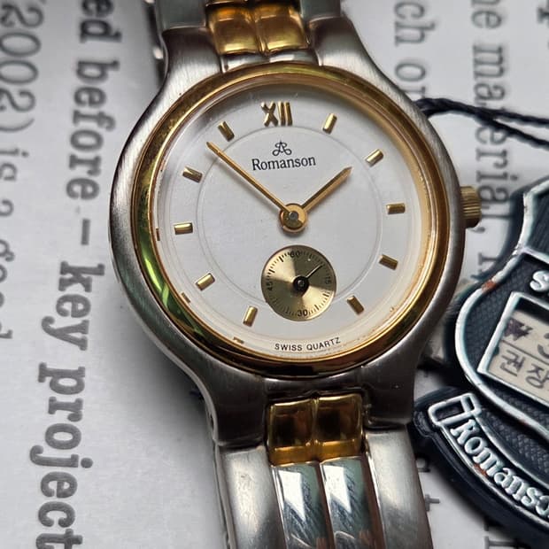 데드스탁] 빈티지 로만손 화이트다이얼 콤비 독립초침 쿼츠 여성용
