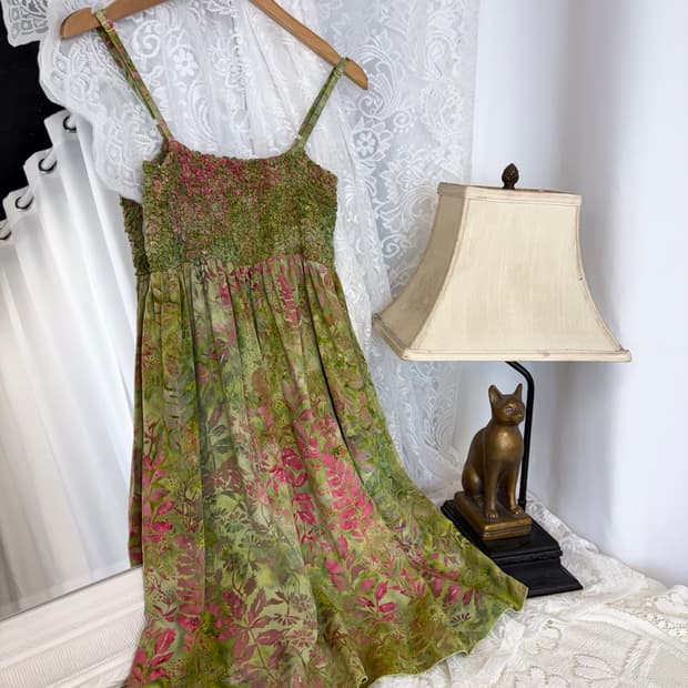 green flower pattern sleeveless