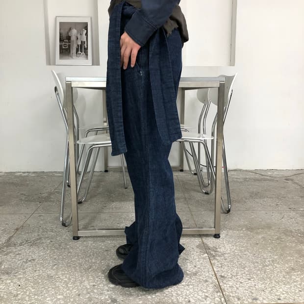 렉토 벨티드 랩 플레어 데님 팬츠
