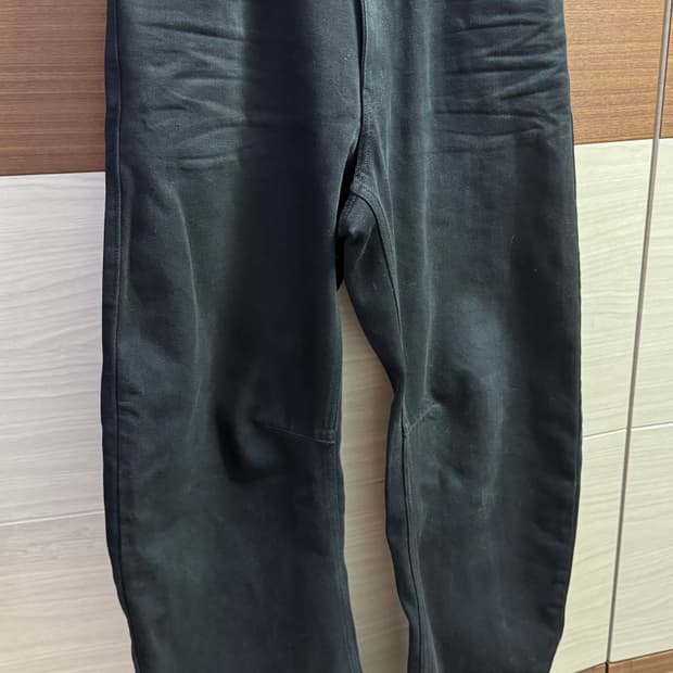 쿠어 엠보 워시드 딥 커브드 데님 팬츠 Msize