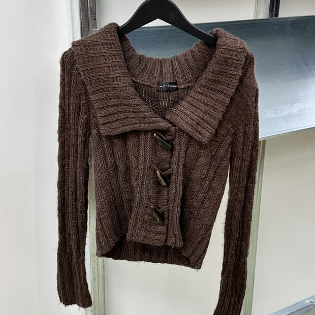 brown collar duffle short cardigan