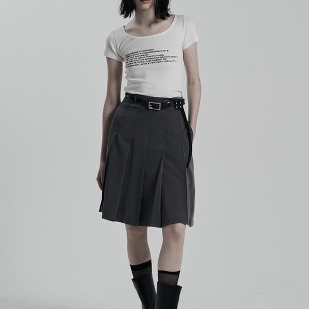 어니브 미디 플리츠 스커트 그레이 s
