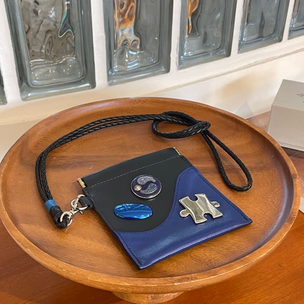 토가 비릴리스 strap leather case
