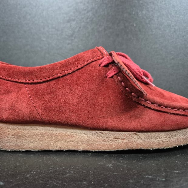 클락스 왈라비 235