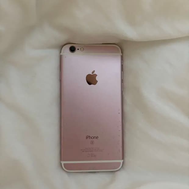 아이폰 6s 로즈골드 64기가