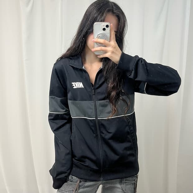 Nike black jersey