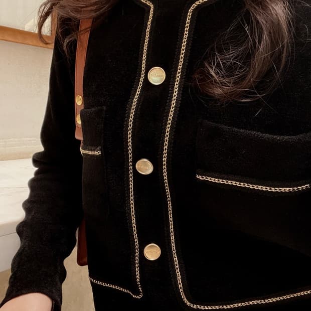 산드로 테리가디건 금장+블랙
