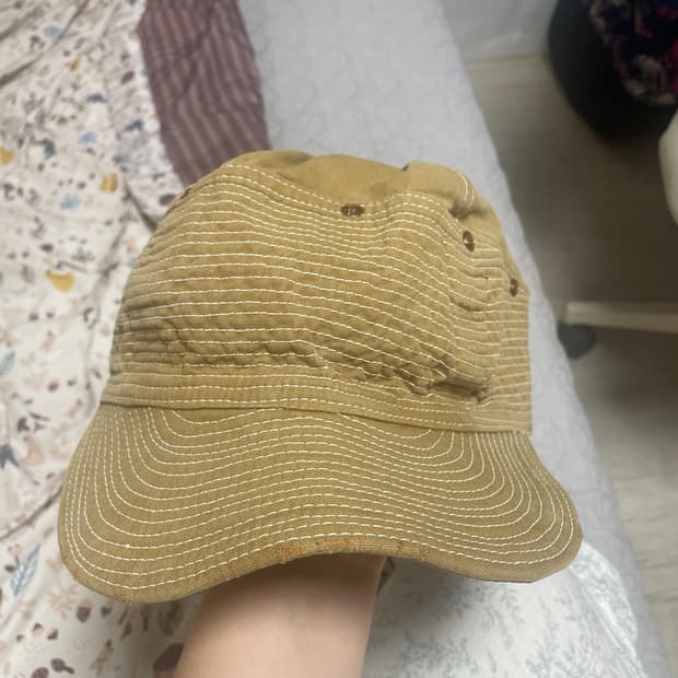 캐피탈 노인과바다 베이지 캡