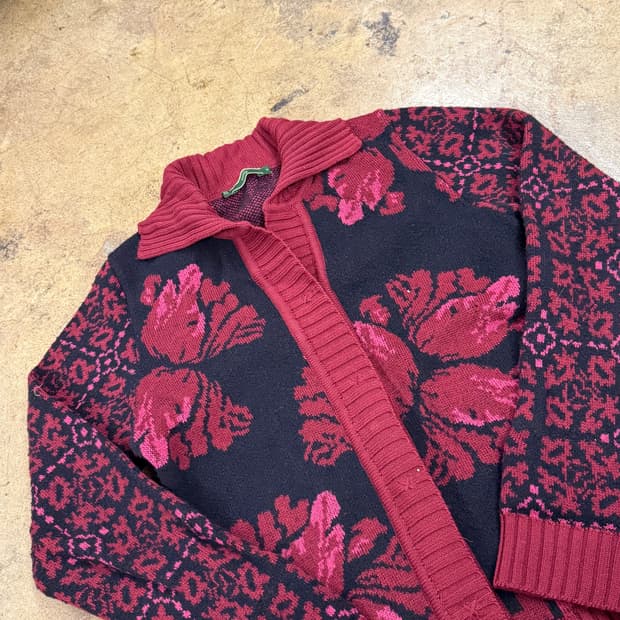 [정품/M] 오일릴리 꽃무늬 니트 가디건 블랙 레드 b10