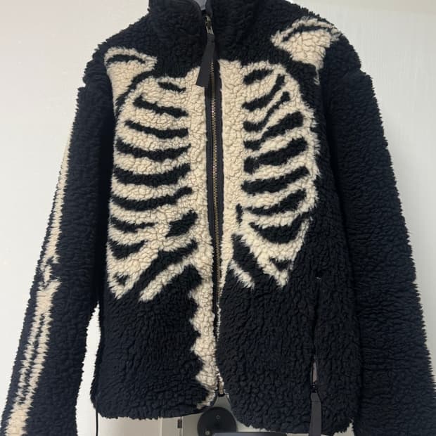 캐피탈 본 패턴 보아 플리스 리버시블 블루종 블랙 3사이즈