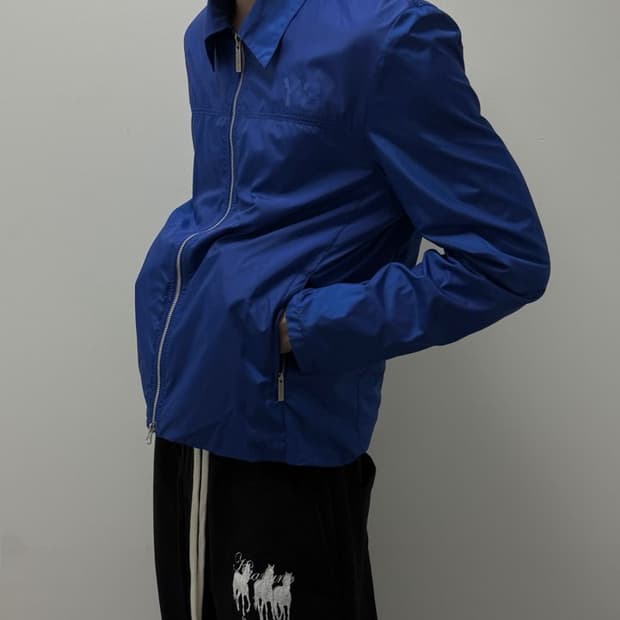 Y-3 (Yohji Yamamoto x Adidas)