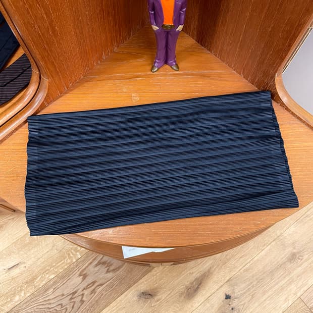 이세이미야케 플리츠플리즈 넥워머 & 튜브탑