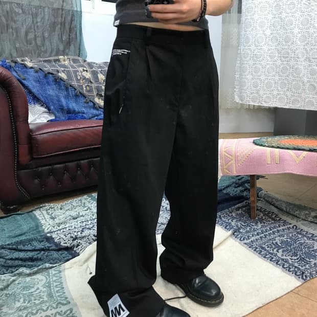 노메뉴얼 스트릿 핀턱 슬랙스 팬츠 